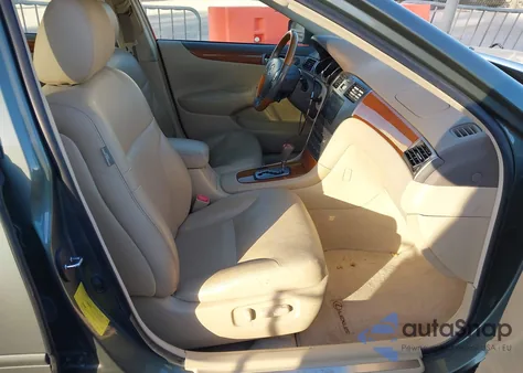 2005 Lexus Es 330 z USA, uszkodzony, nr VIN JTHBA30G855137832